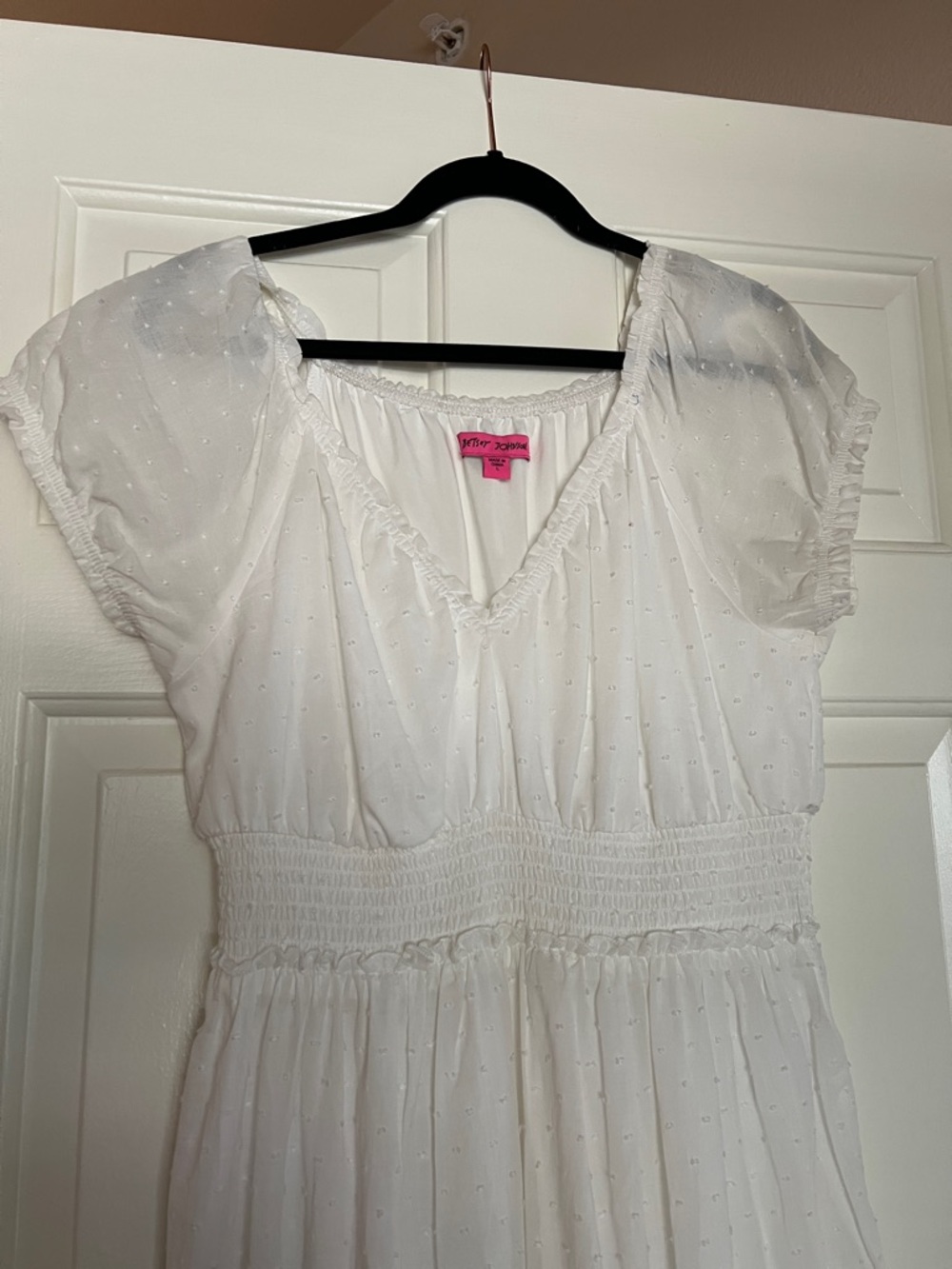 White Maxi Dress with Subtle Dot Texture - Picture 2 of 5